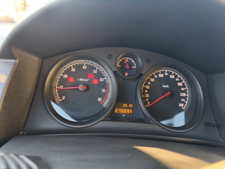 Opel Astra H 1.6 benzyna 115KM