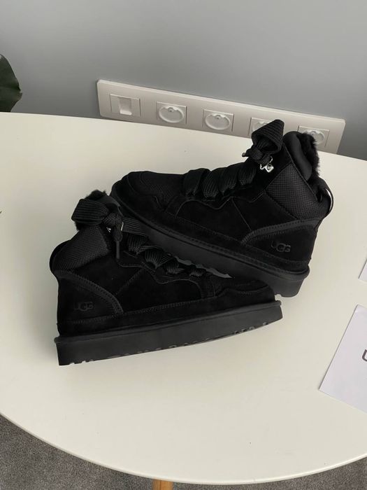 Жіночі утеплені високі  UGG Highmel Sneaker High Black