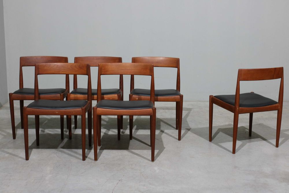 Conjunto de 6 cadeiras Kai Kristiansen modelo 4110 em teca e couro