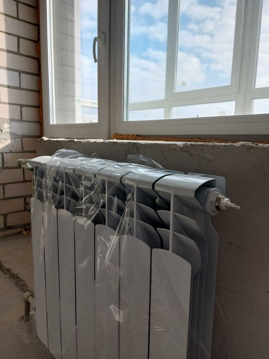 Терміново! 1 кім. З гардеробною та великою лоджію