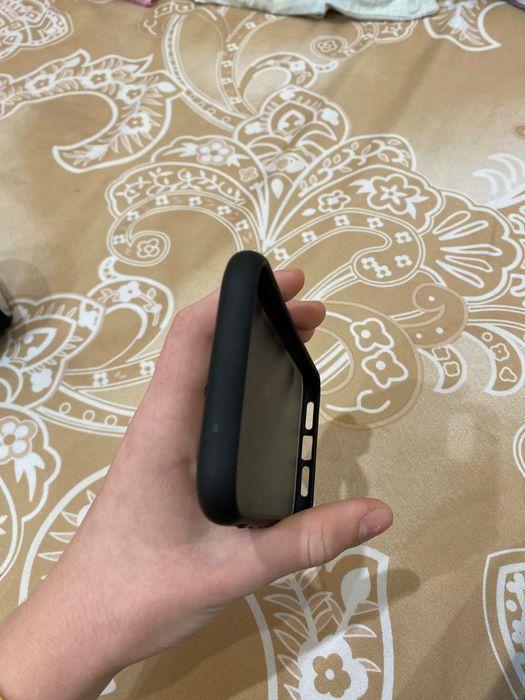Чехол на iPhone 11