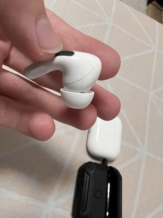 Продам Airpods pro 2