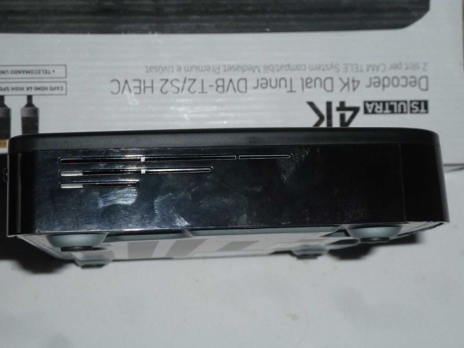 Dekoder Tuner Satelitarny i DVBT2 HEVC - 4K - Telesystem