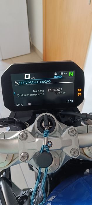 BMW F 900 R Naked