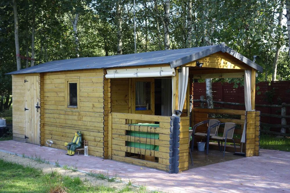 Domek rekreacyjny, drewniany na działkę.