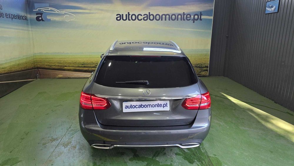 Mercedes - Benz C 180 CDI  -  Salvado