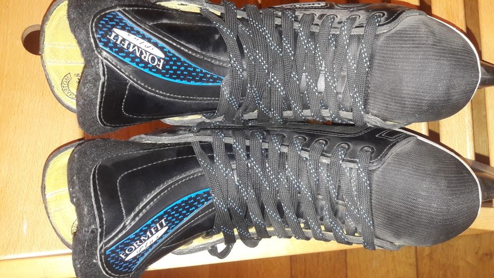 Bauer łyżwy hokejowe rozm.7,5