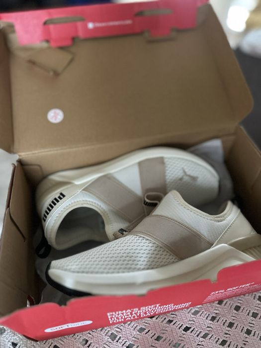 Кросівки жіночі Puma