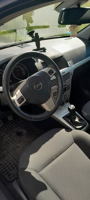 Opel Astra h 1.7 cdti