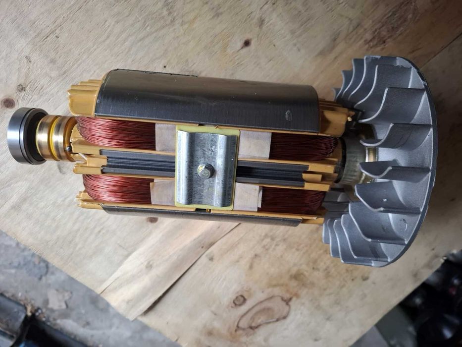 Wirnik prądnicy agregatu prądotwórczego 230V 400V o mocy 6,5-8,0 kVA