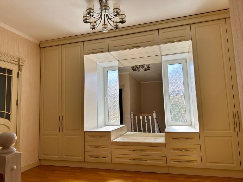 Продам дом ( будинок) в элитном поселке Сосновый Берег