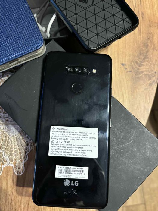 LG k50s smartfon twlefon