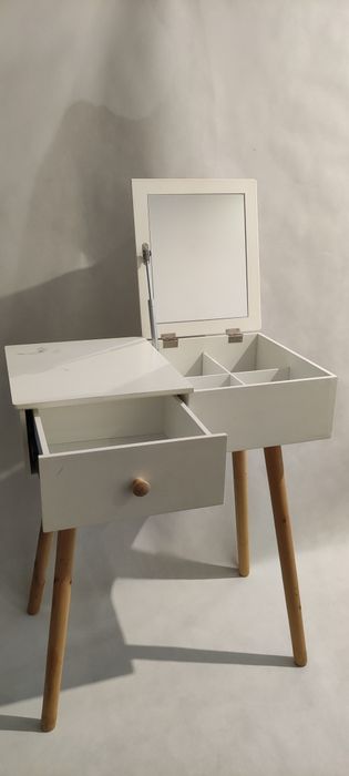 Toaletka w stylu skandynawskim