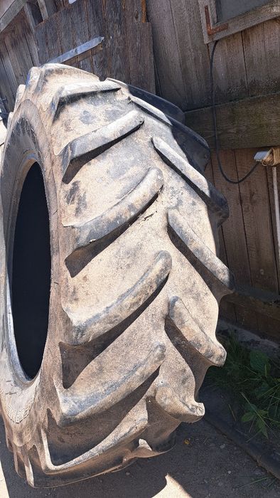 Opony 520/70 R38 Firestone