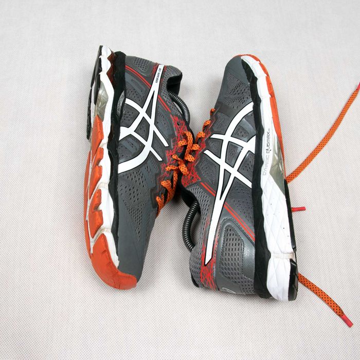 Asics Gel Superion buty do biegania 43,5eu