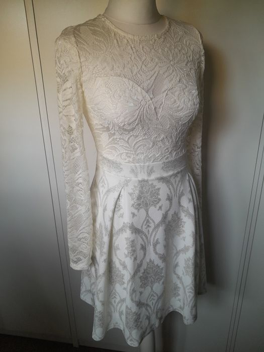 Nowa sukienka koktajlowa ecru 32/34