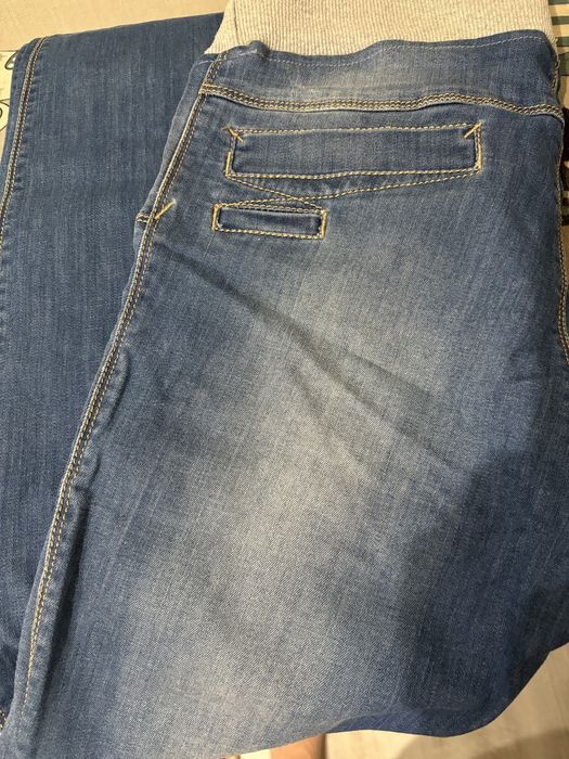 Джинси для вагітних