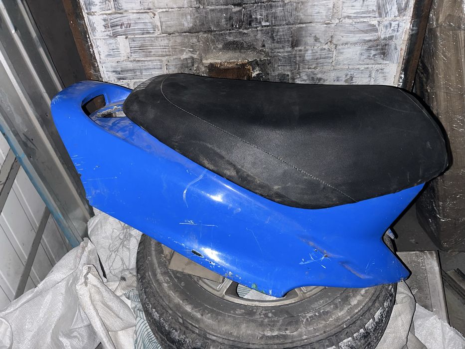 Продам сидение ямаха аксис 50