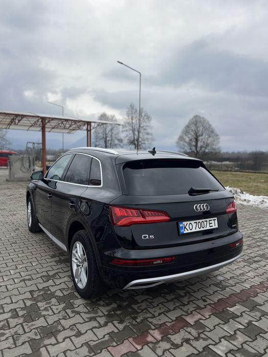Audi Q5 2019 II покоління 2.0 TFSI S-tronic 252 к.с. Quattro Premium