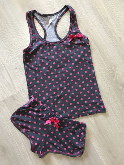 Домашній Одяг та інший