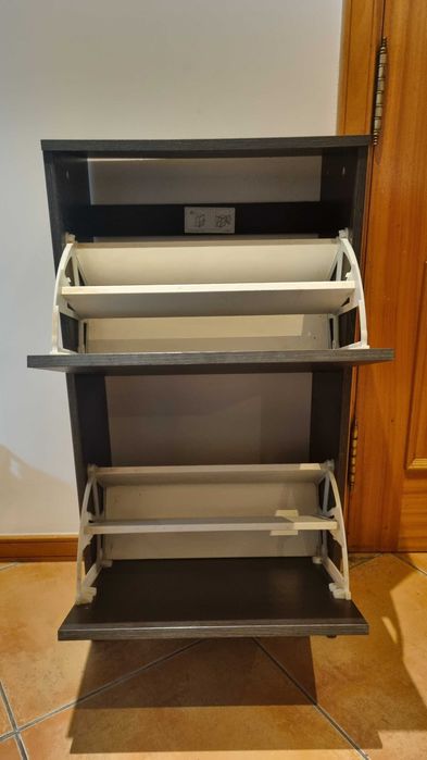 Sapateira Ikea BISSA