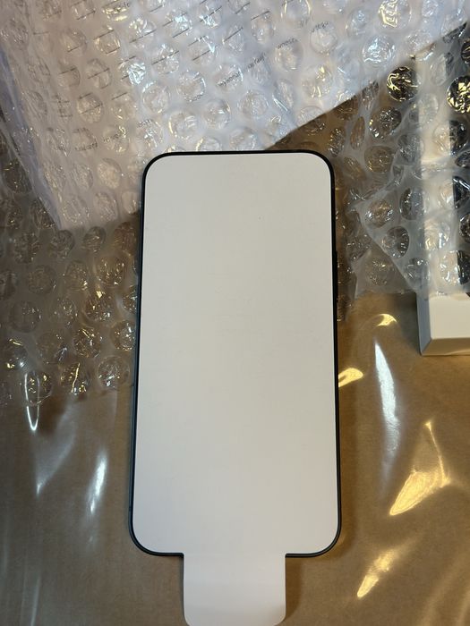 Iphone 13 mini nowy z wymieniony z gwarancji nie urochomiony