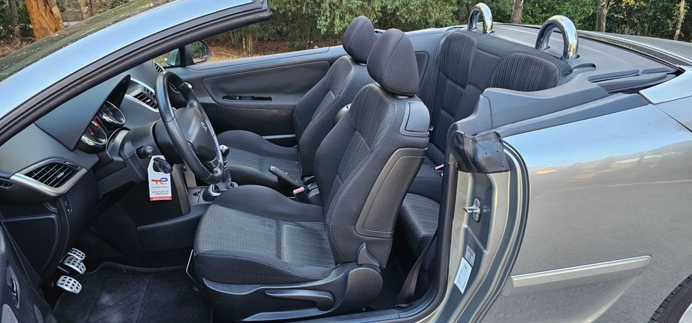 Peugeot 207 CC 1.6 HDI