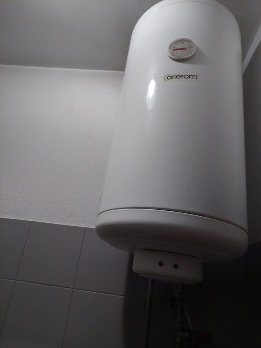 Termoacumulador/ Cilindro Elétrico 80L