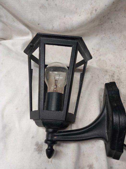 Vendo candieiro axim como esta, vai com lampada