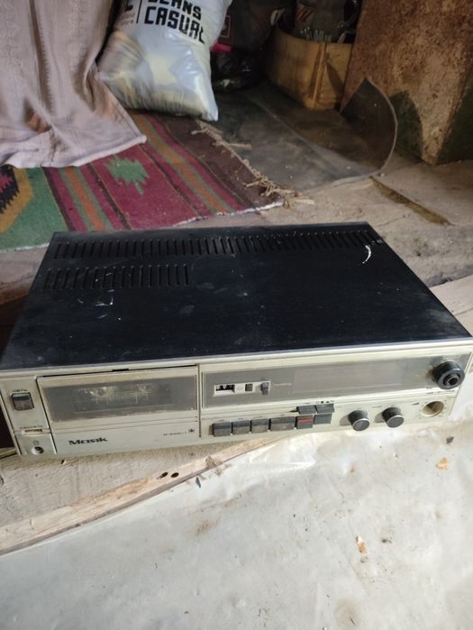 Магнітофон Маяк з колонками 3 комплекти