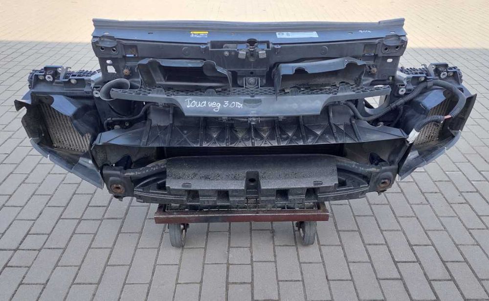 Панель передня Volkswagen Touareg 2 7P вентилятор разборка
