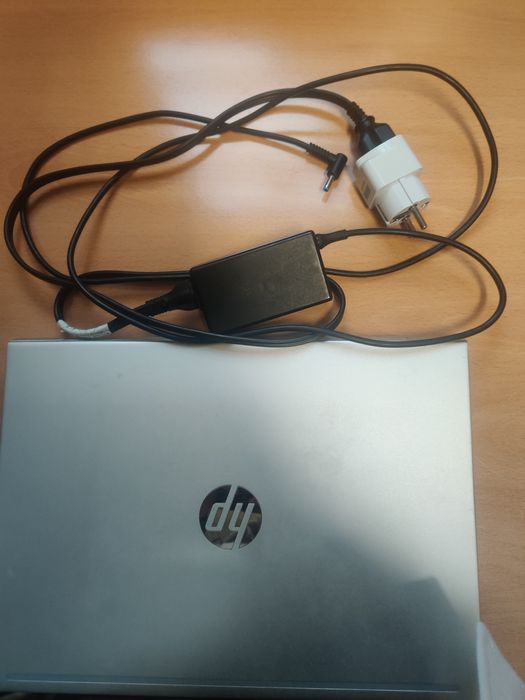 HP Ryzen Card Laptop
