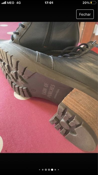 Botas novas com etiqueta