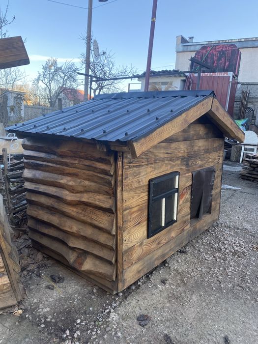 Будка для собак утепленна