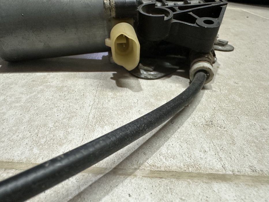 Elevador vidro eléctrico trás direito MG ZR / Rover 25 de 2001 a 2005