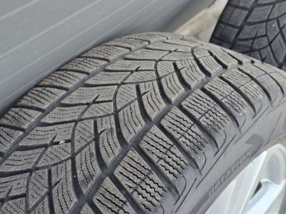 Диски в зборі, гума зимова, Audi R20