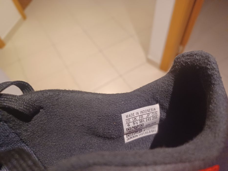 Chuteiras Adidas Predator como novas  38 2/3