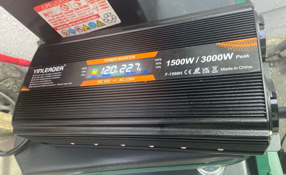 Inversor de corrente 12v para 220