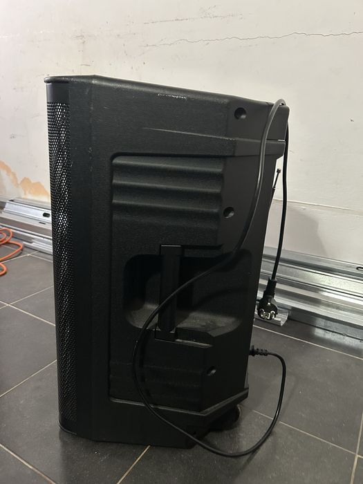 Coluna amplificada com bateria carregavel