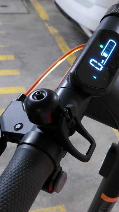 Trotinete elétrica Segway-Ninebot E2 Pro
