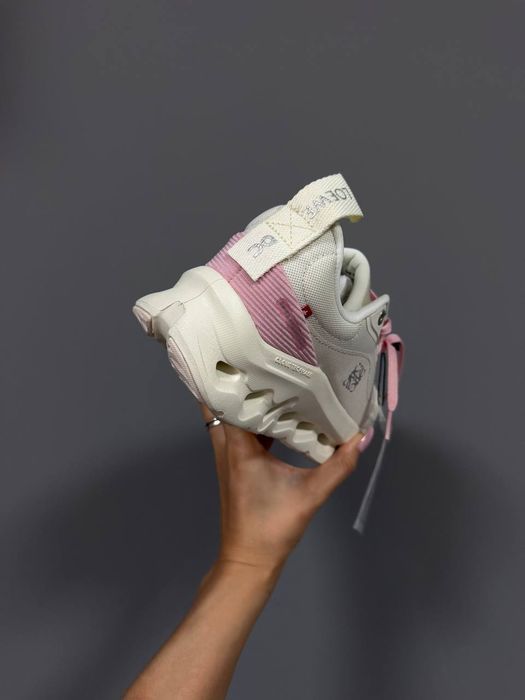 Кросівки ON Cloudtilt Cream/Pink premium | Кроссовки жіночі