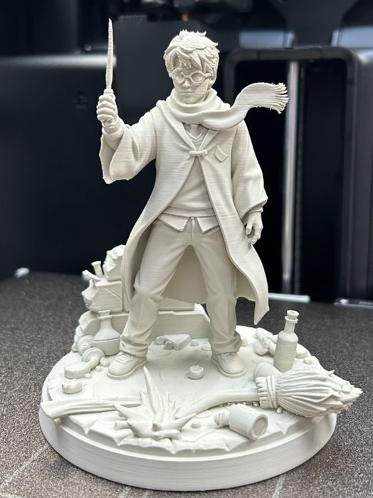 Estátua / Figura Harry Potter Colecionável (Para Pintar)
