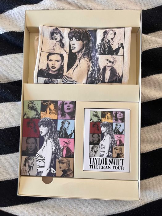 Taylor Swift - Merchandise Completo