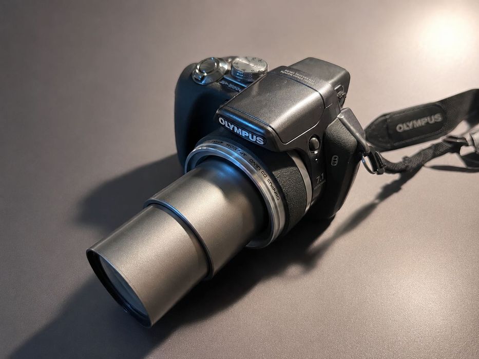 Olympus SP-550UZ 18x Zoom sony Ультразум nikon Стабилизация canon CCD