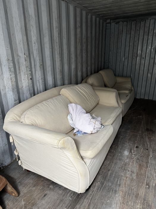Sofas penas cor creme