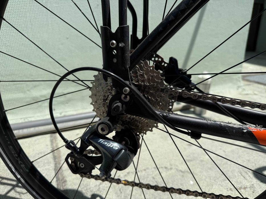 Bicicleta Specialized 2016 SIRRUS COMP DISC - Pouco uso