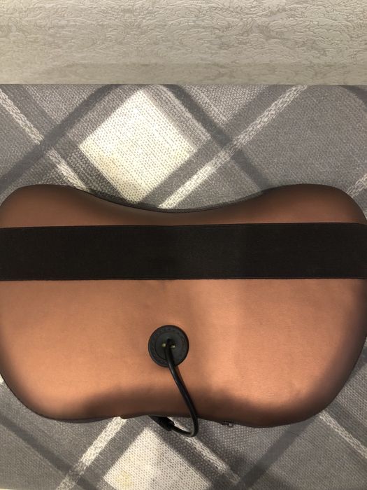 Массажная подушка