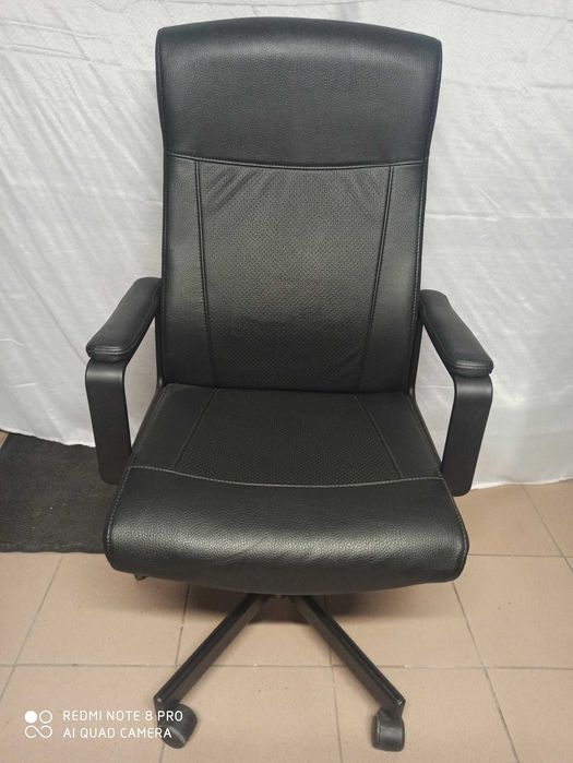Fotel Obrotowy, Biurowy Skórzany IKEA MILLBERGET w B.D. Stanie--OKAZJA