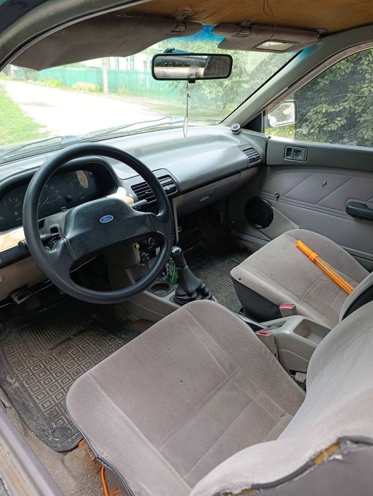 Продам  ford eckort