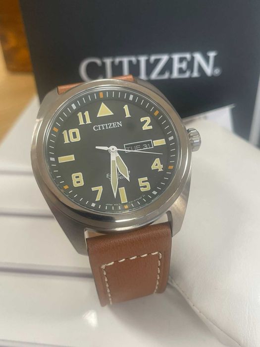 Relógio Citizen Eco-Drive - Super Titanium - Novo c/ Garantia